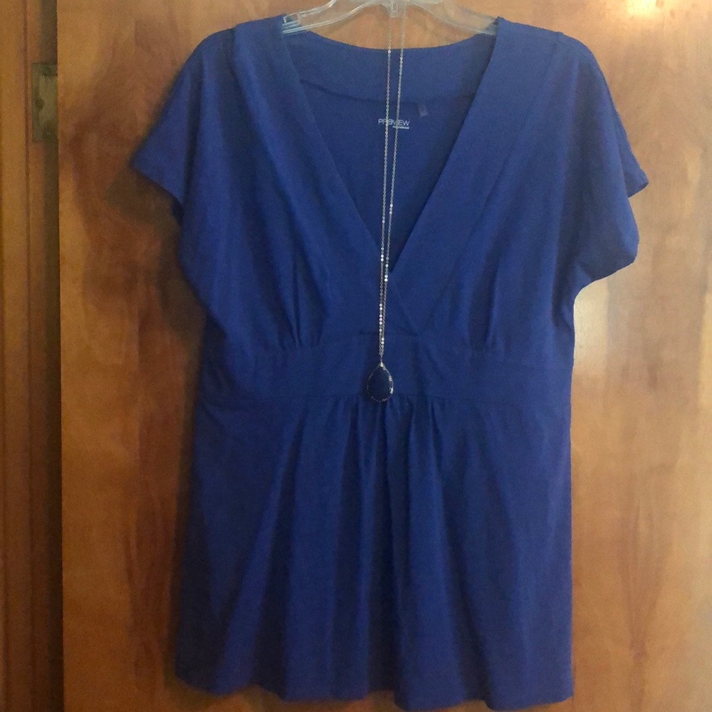 Preview blue top